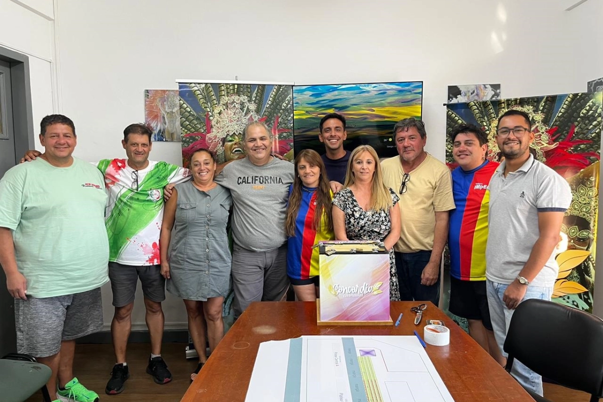 Fiscales de todas las comparsas participaron del encuentro.