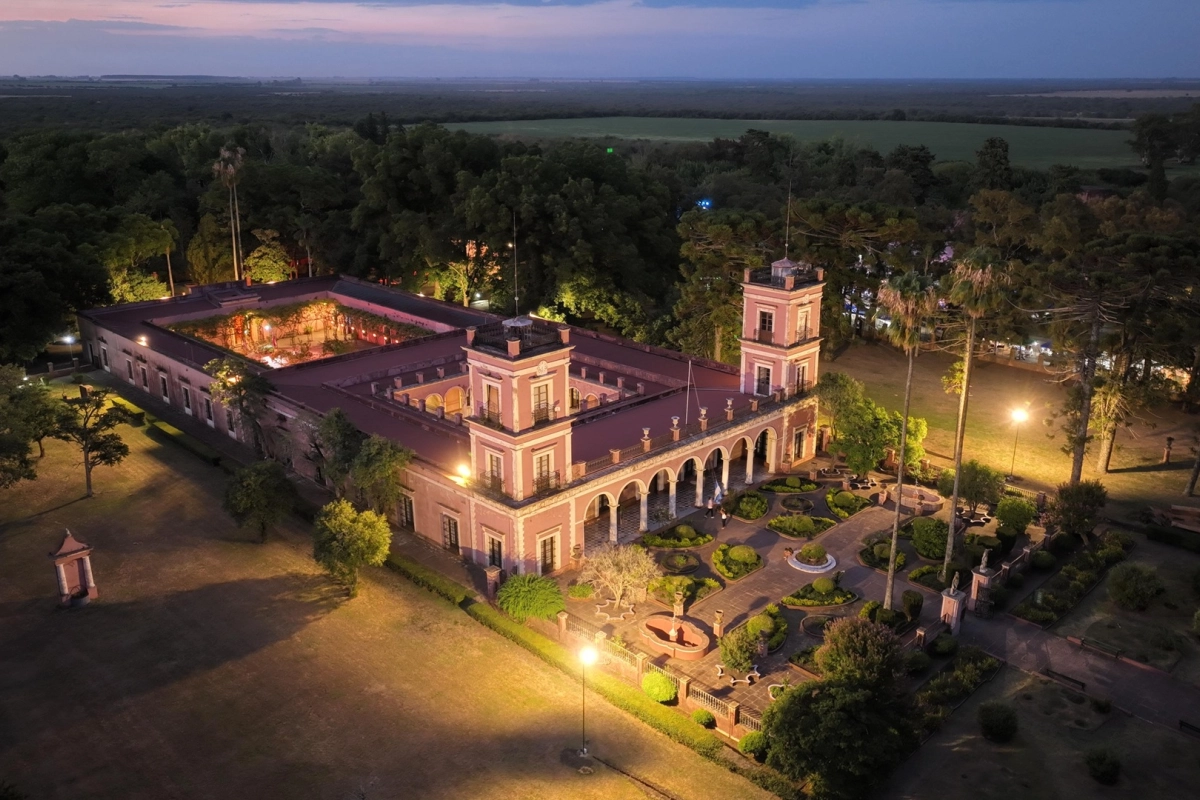 Frigerio anunci&oacute; la puesta en valor del Palacio San Jos&eacute;.