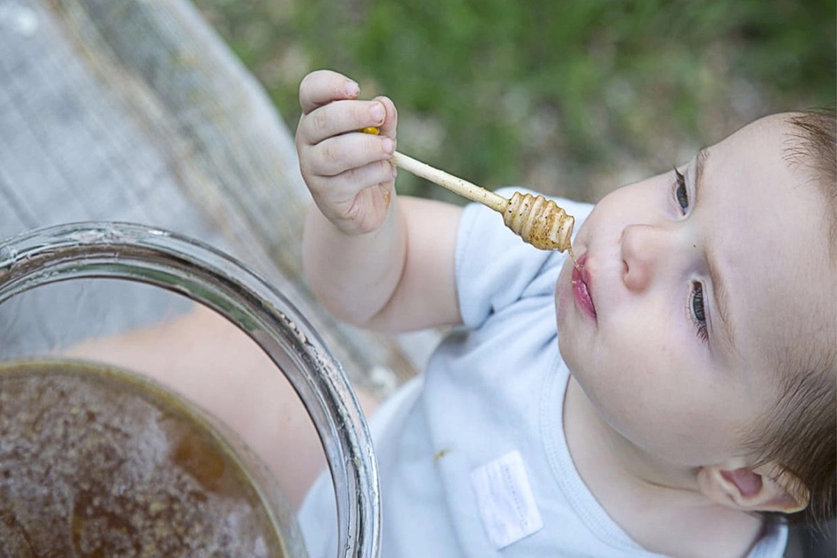 Las esporas pueden desarrollarse en el intestino y generar una intoxicaci&oacute;n grave.