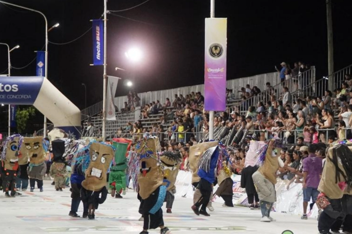 Se viewne la segunda noche de Los Peque&ntilde;os Duendes