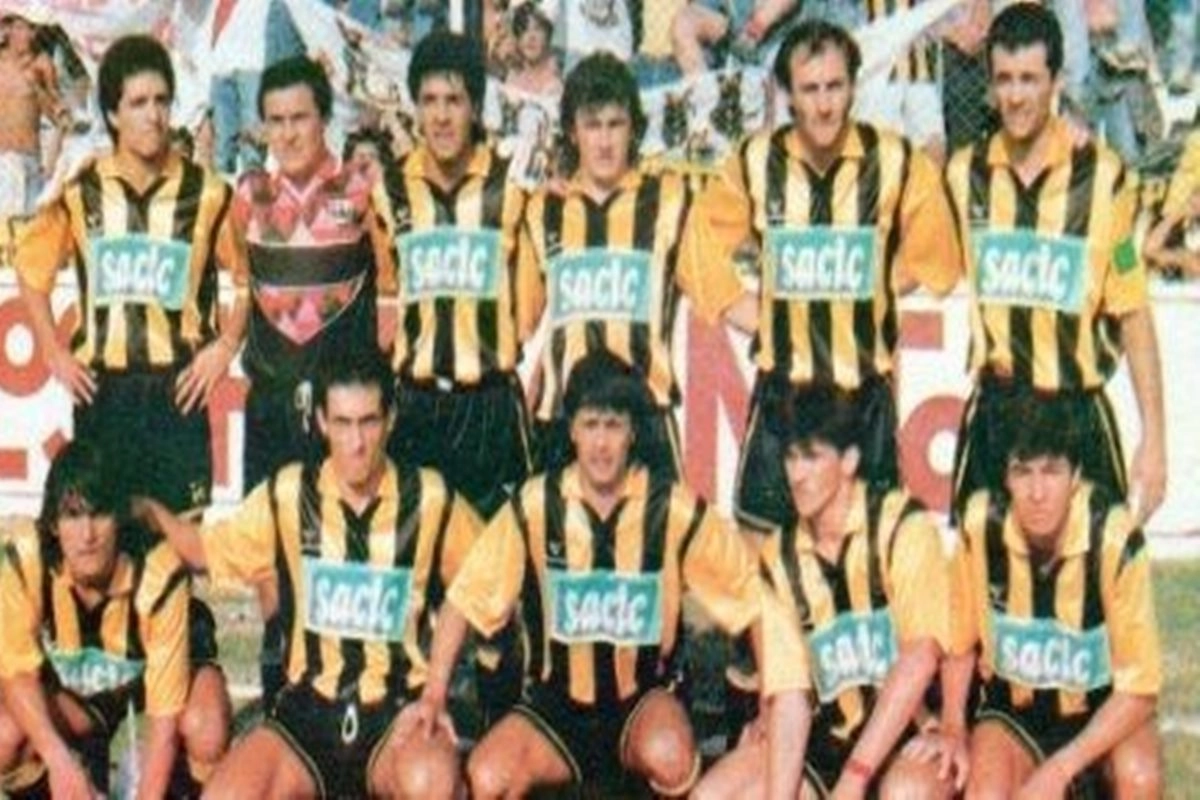 Wanderer's de 1993 que lleg&oacute; a disputar finales para llegar al f&uacute;tbol profesional.
