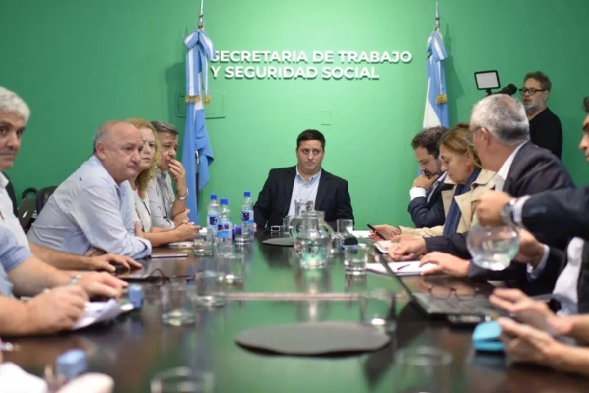 &ldquo;Voy a apostar a que haya un acuerdo&rdquo;, afirm&oacute; el gobernador.