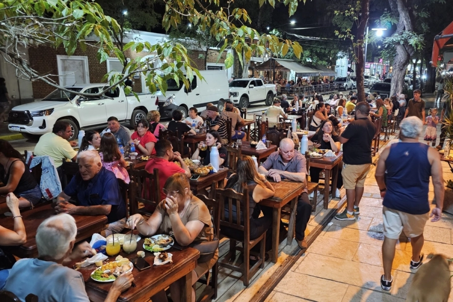 La gastronom&iacute;a mostr&oacute; actividad sostenida.