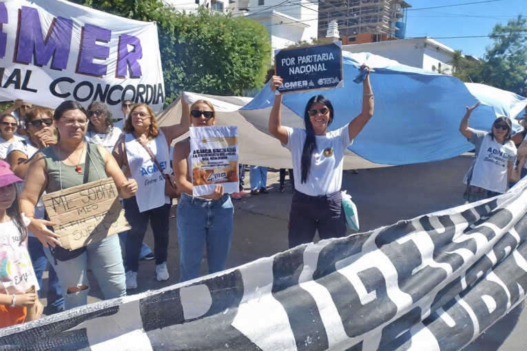 En Concordia realizar&aacute;n una protesta con sede en la Departamental de Escuelas