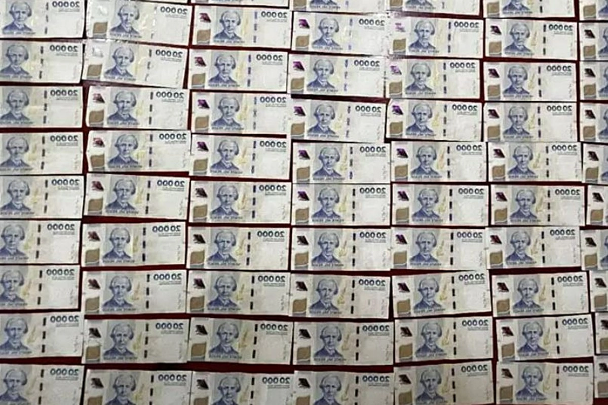 El dinero estaba en billetes de 20.000peesos.