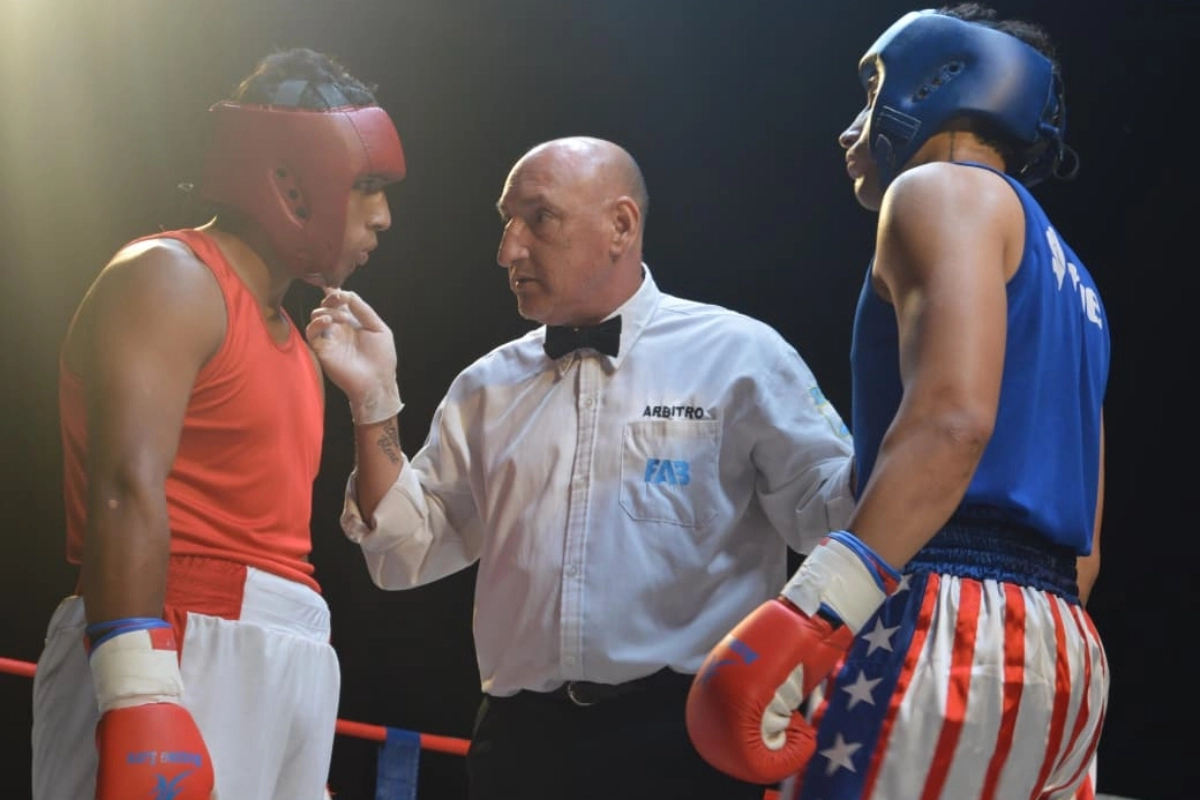 Boxeo en Benito Leger&eacute;n