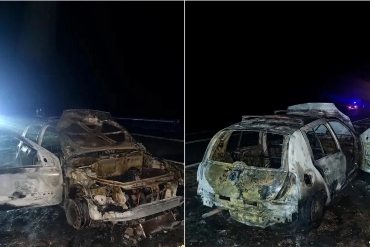 El auto qued&oacute; completamente destruido por las llamas.