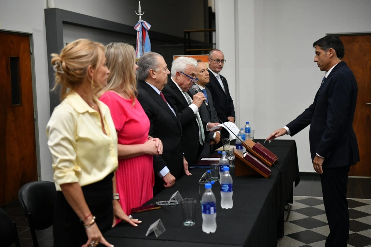 La ceremonia fue realizada en el hall de ingreso a los Tribunales.