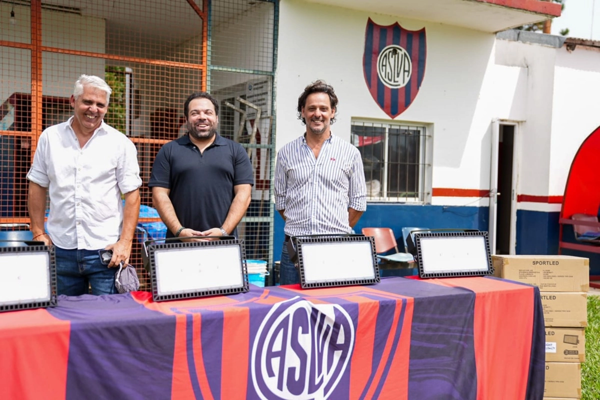 Se trata de 16 reflectores que se incorporan al sistema lum&iacute;nico del predio.