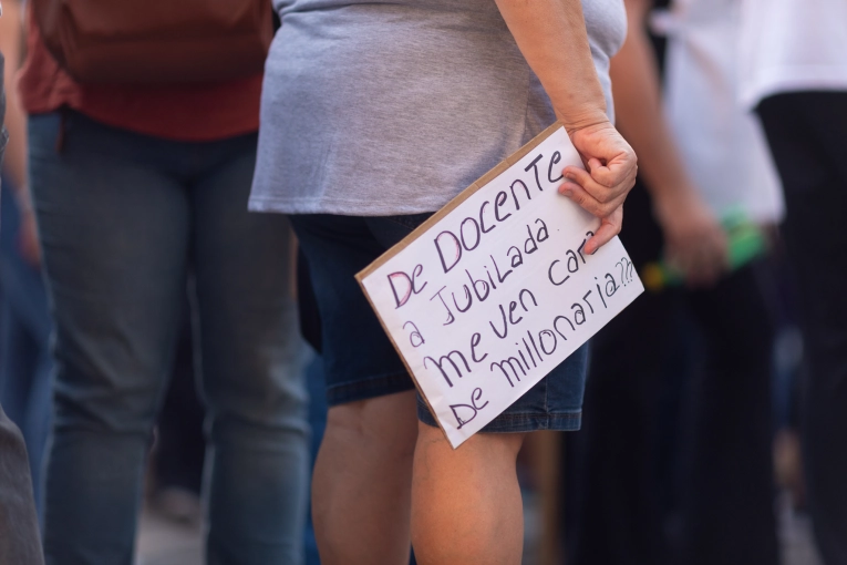 AGMER anunci&oacute; que rechaza la reforma previsional y se retir&oacute; de la reuni&oacute;n con el gobernador