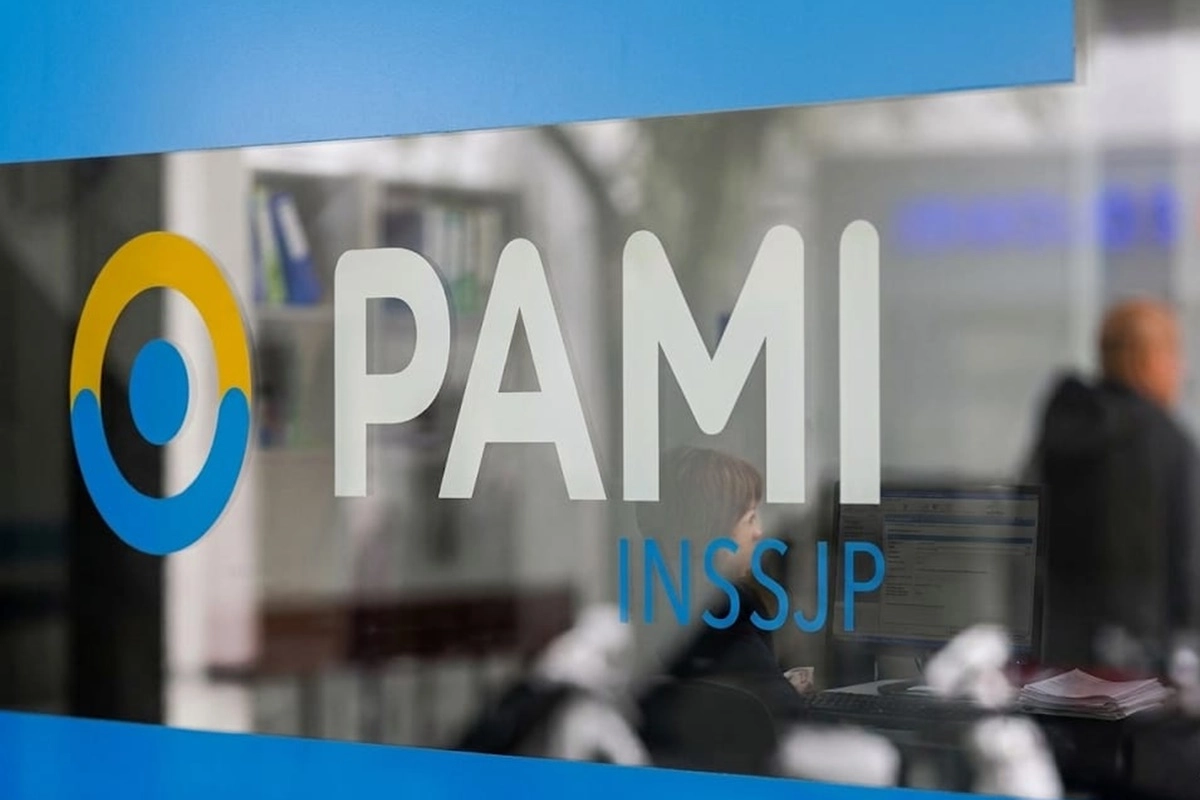 Denuncian que se restringen las pr&aacute;cticas m&eacute;dicas, incluso en estudios b&aacute;sicos.