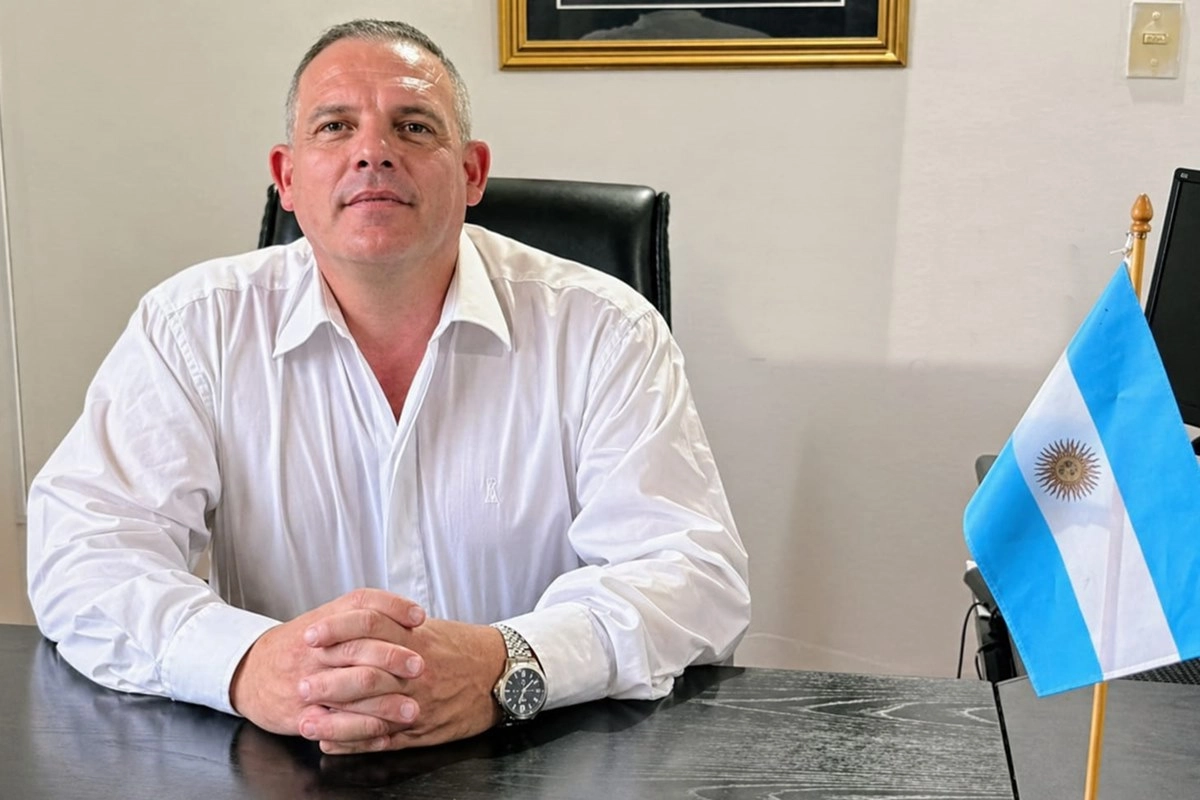 Javier Gold&iacute;n, intendente de Estancia Grande