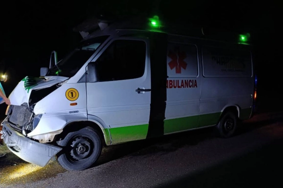 La ambulancia se encontraba realizando un traslado.