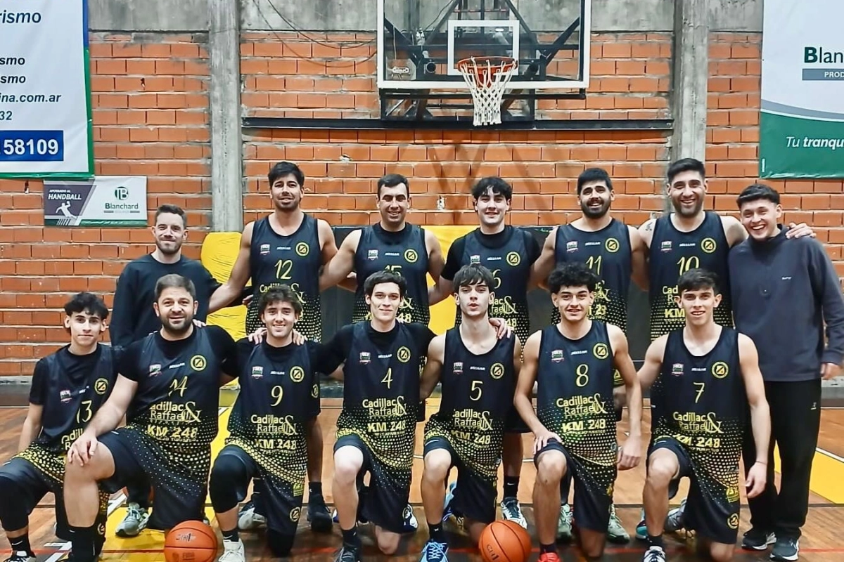 Capuchinos formando vs. Ferro