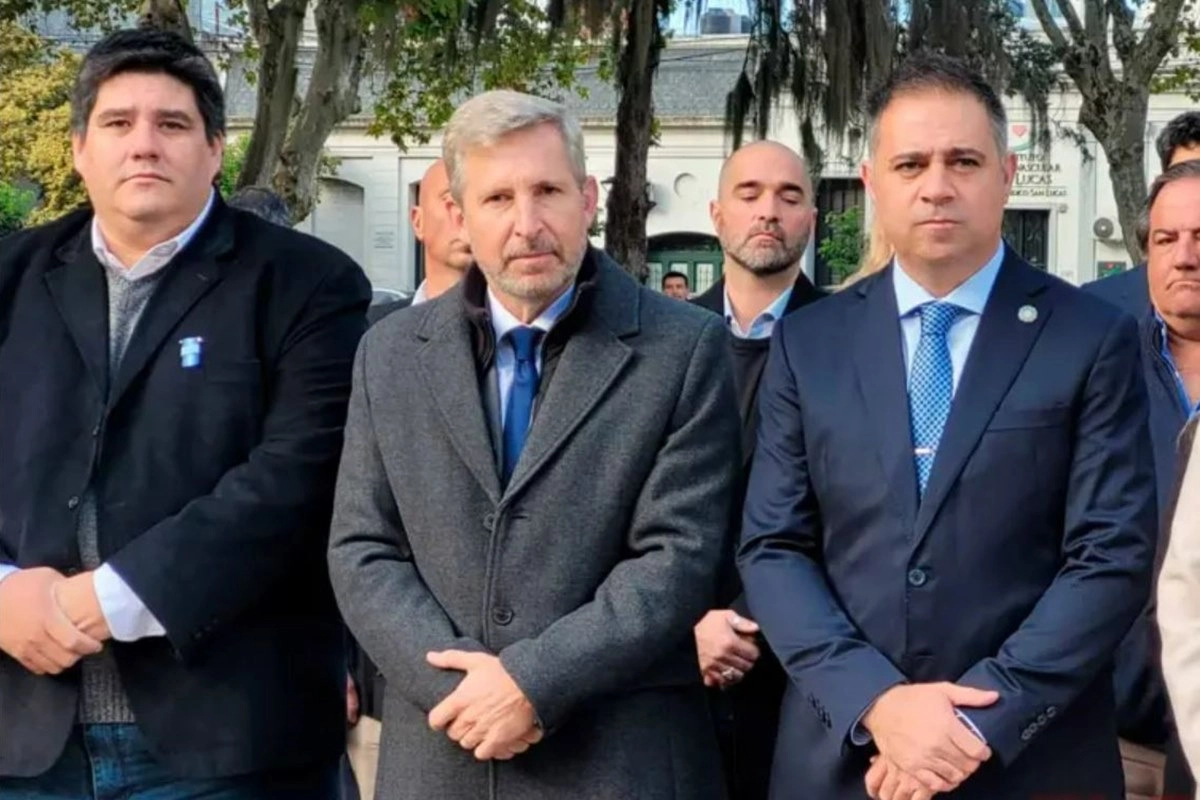 El gobernador particip&oacute; de los actos en Gualeguaych&uacute;