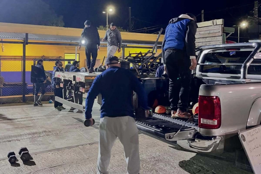 El club colabor&oacute; con el traslado del equipo.