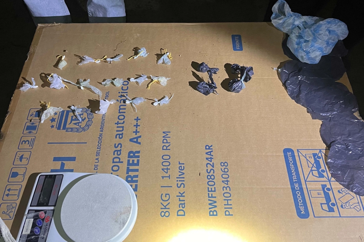 Los operativos se llevaron a cabo en distintos barrios de la ciudad.