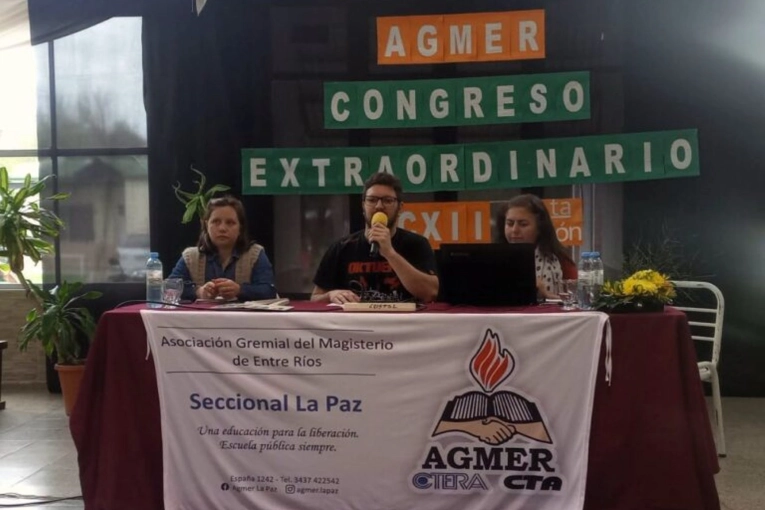 AGMER resolvi&oacute; profundizar el plan de lucha y rechaz&oacute; la adjudicaci&oacute;n a Teknofood