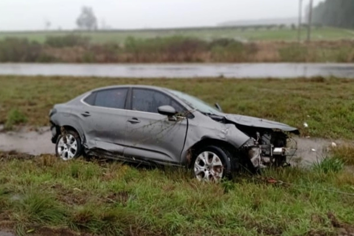 El veh&iacute;culo se dirig&iacute;a desde Formosa hacia Buenos Aires cuando ocurri&oacute; el despiste.