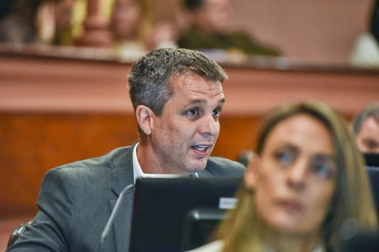 Diputados justicialistas quieren declarar la "emergencia del sector industrial"