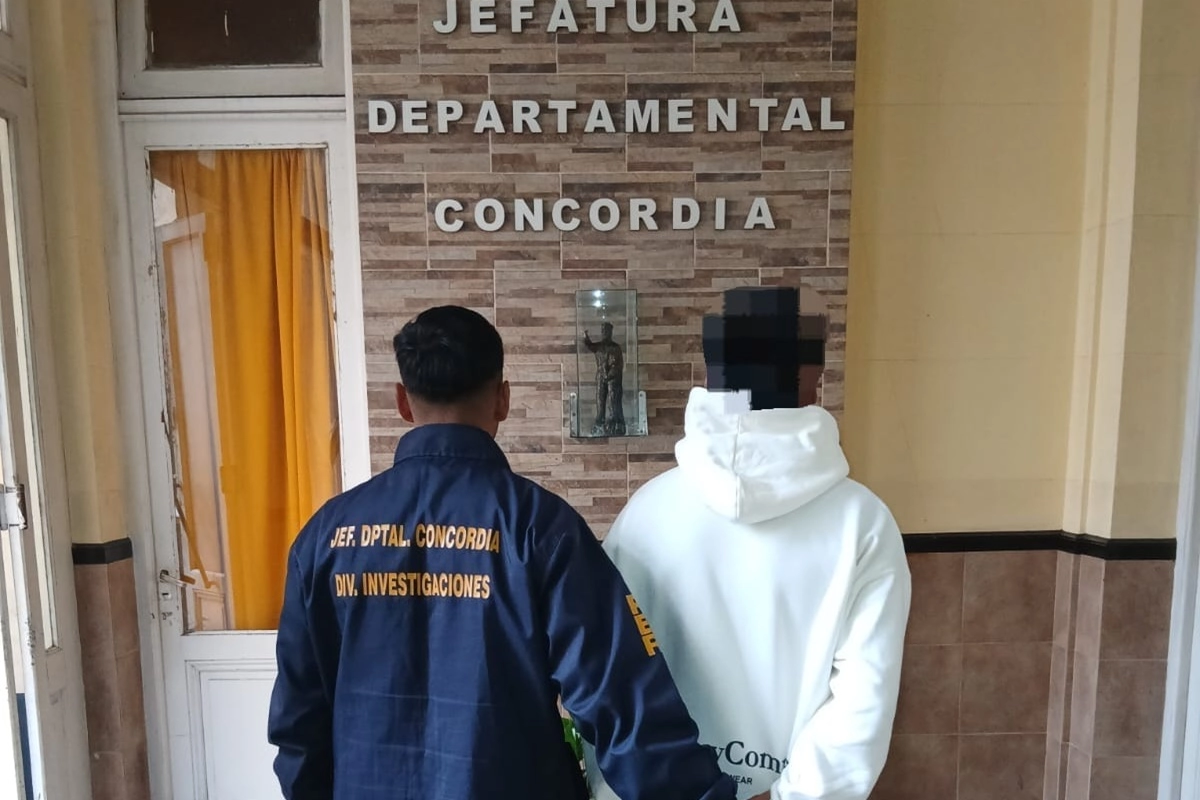 La pesquisa incluy&oacute; allanamientos donde se secuestraron armas, celulares, prendas y una camioneta.