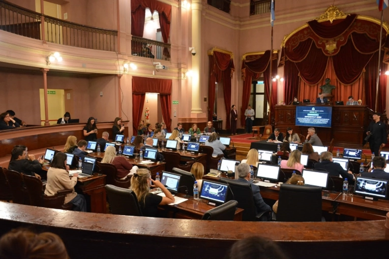 Diputados de Juntos por Entre R&iacute;os respaldaron a Berisso y defendieron los cambios para los comedores escolares